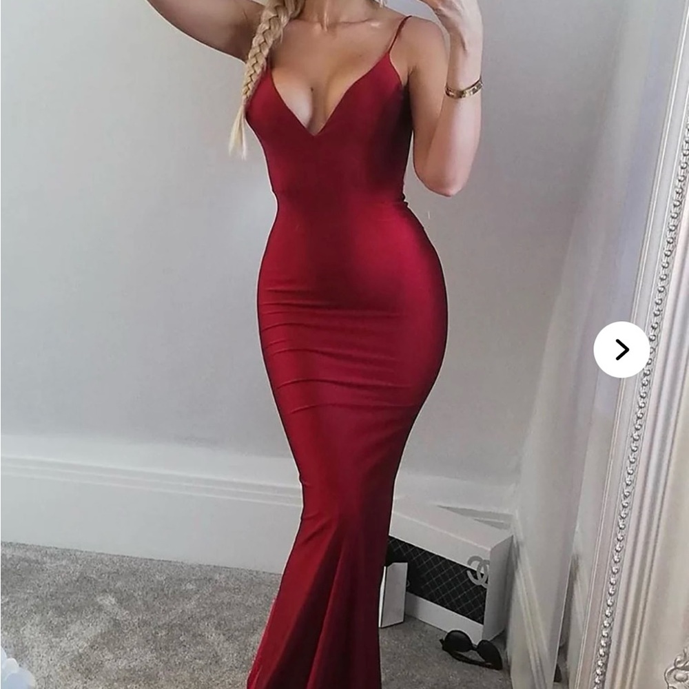 Elegant Red Evening Gown